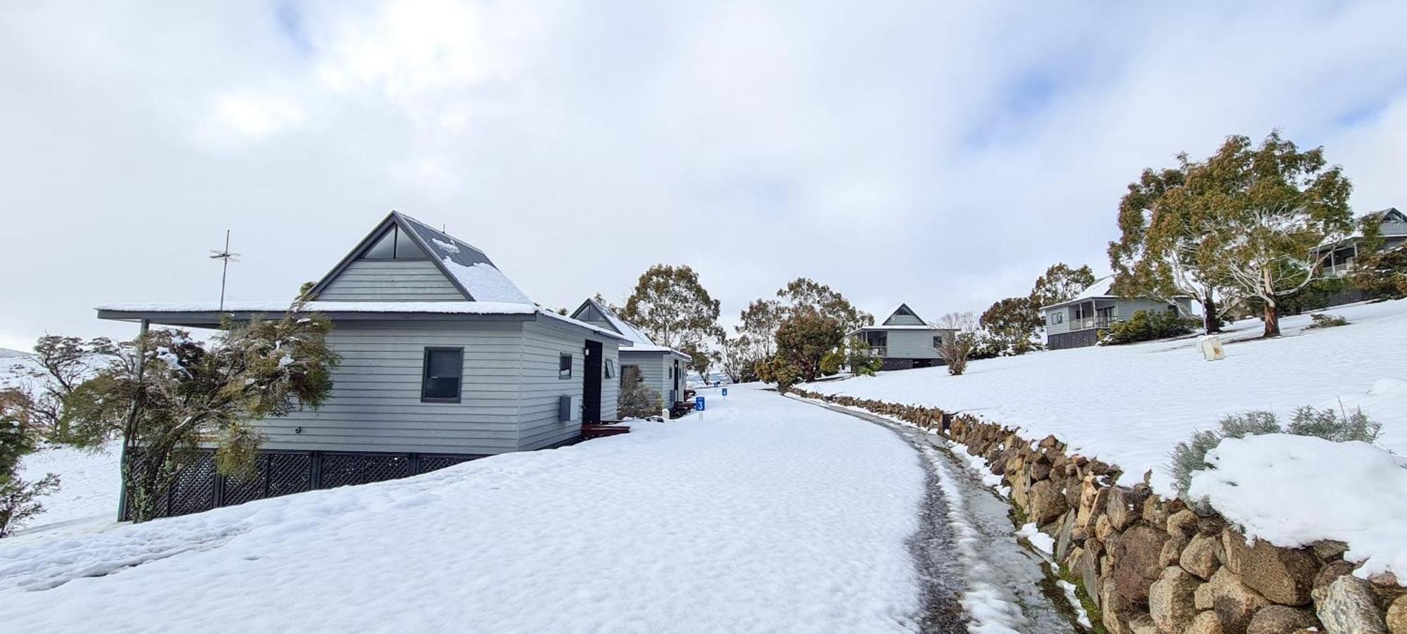 Adventist Alpine Village جيندابين المظهر الخارجي الصورة